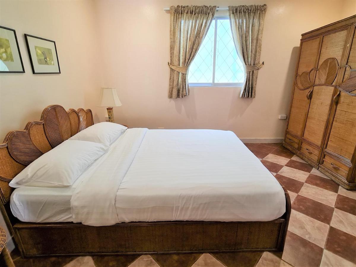 Butterfly Garden Boutique Residence By Luxury View Ex Lg Apts And Villas, A Lifestyle Destination 1 To 3 Bedroom Units 110 To 190 Sqmtr, 2 Full Bathrooms, Rain Shower, Complete Kitchen, Free Fast Fiber Wifi, 55" Smart Tvs, 24-7 Staff, Spa Bath, Free Паттайя Экстерьер фото