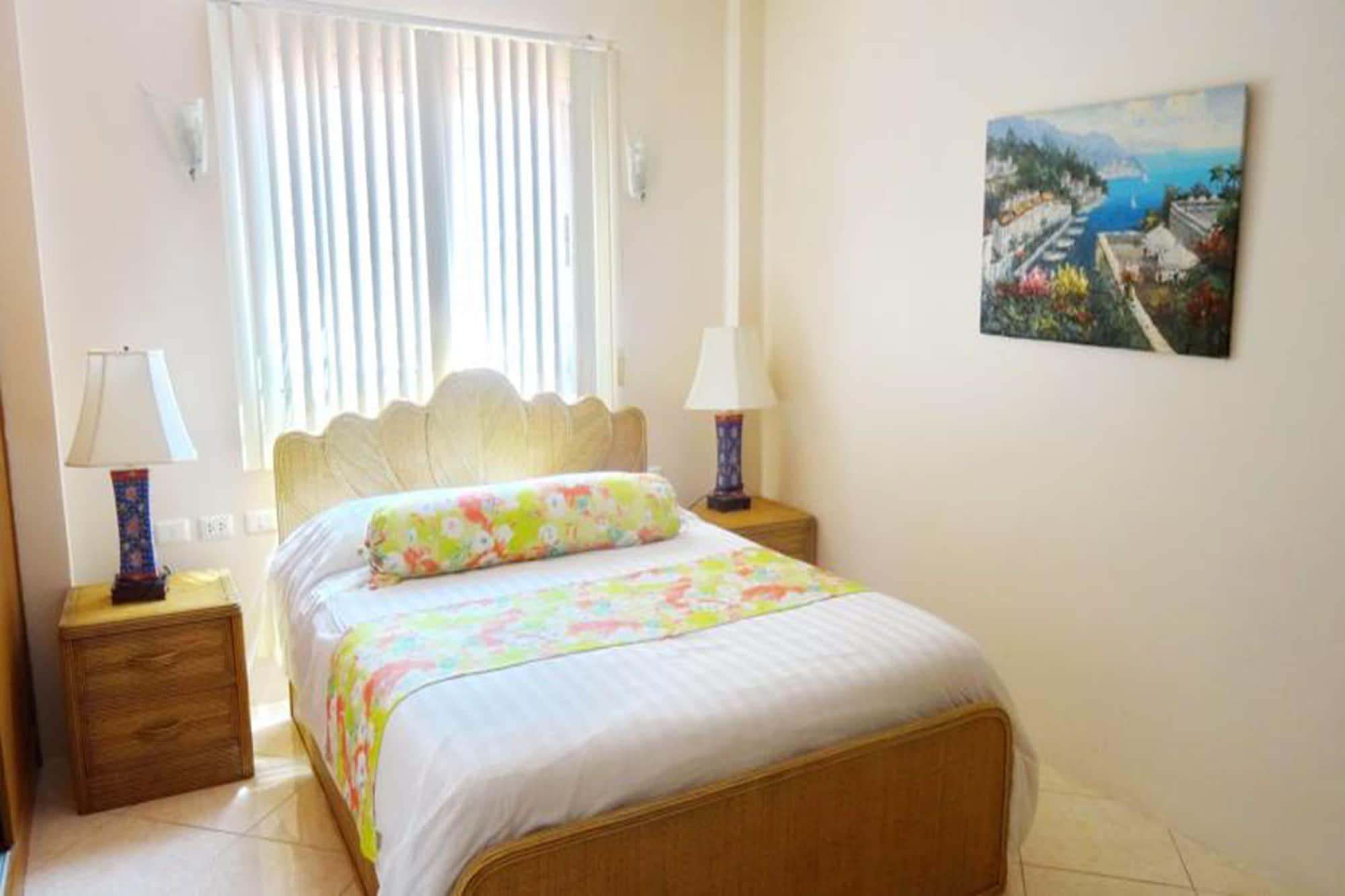 Butterfly Garden Boutique Residence By Luxury View Ex Lg Apts And Villas, A Lifestyle Destination 1 To 3 Bedroom Units 110 To 190 Sqmtr, 2 Full Bathrooms, Rain Shower, Complete Kitchen, Free Fast Fiber Wifi, 55" Smart Tvs, 24-7 Staff, Spa Bath, Free Паттайя Экстерьер фото
