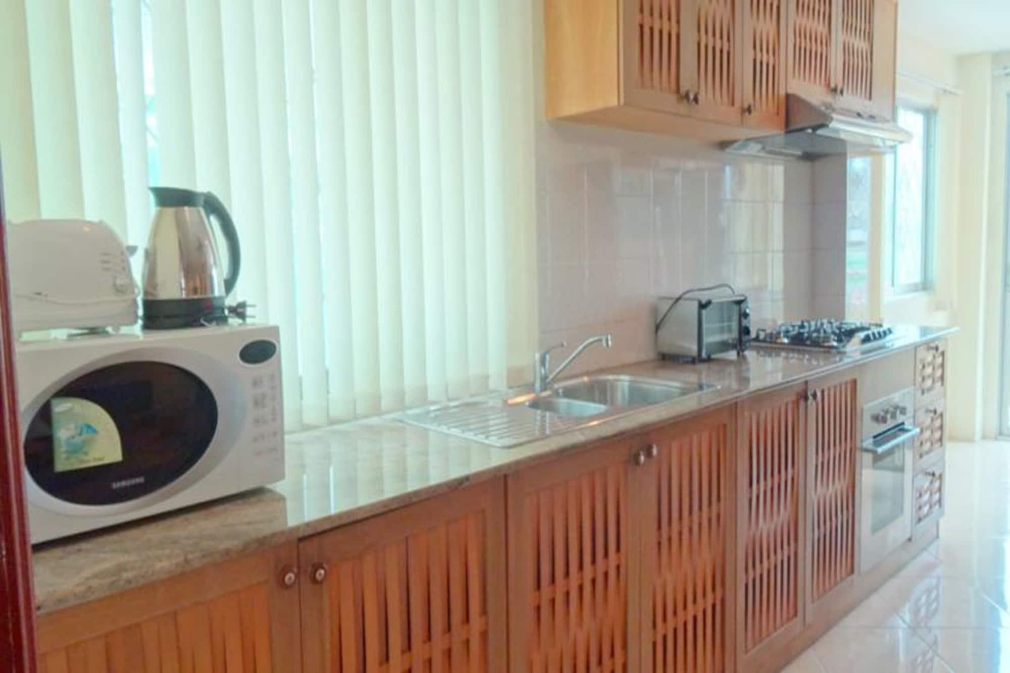 Butterfly Garden Boutique Residence By Luxury View Ex Lg Apts And Villas, A Lifestyle Destination 1 To 3 Bedroom Units 110 To 190 Sqmtr, 2 Full Bathrooms, Rain Shower, Complete Kitchen, Free Fast Fiber Wifi, 55" Smart Tvs, 24-7 Staff, Spa Bath, Free Паттайя Экстерьер фото