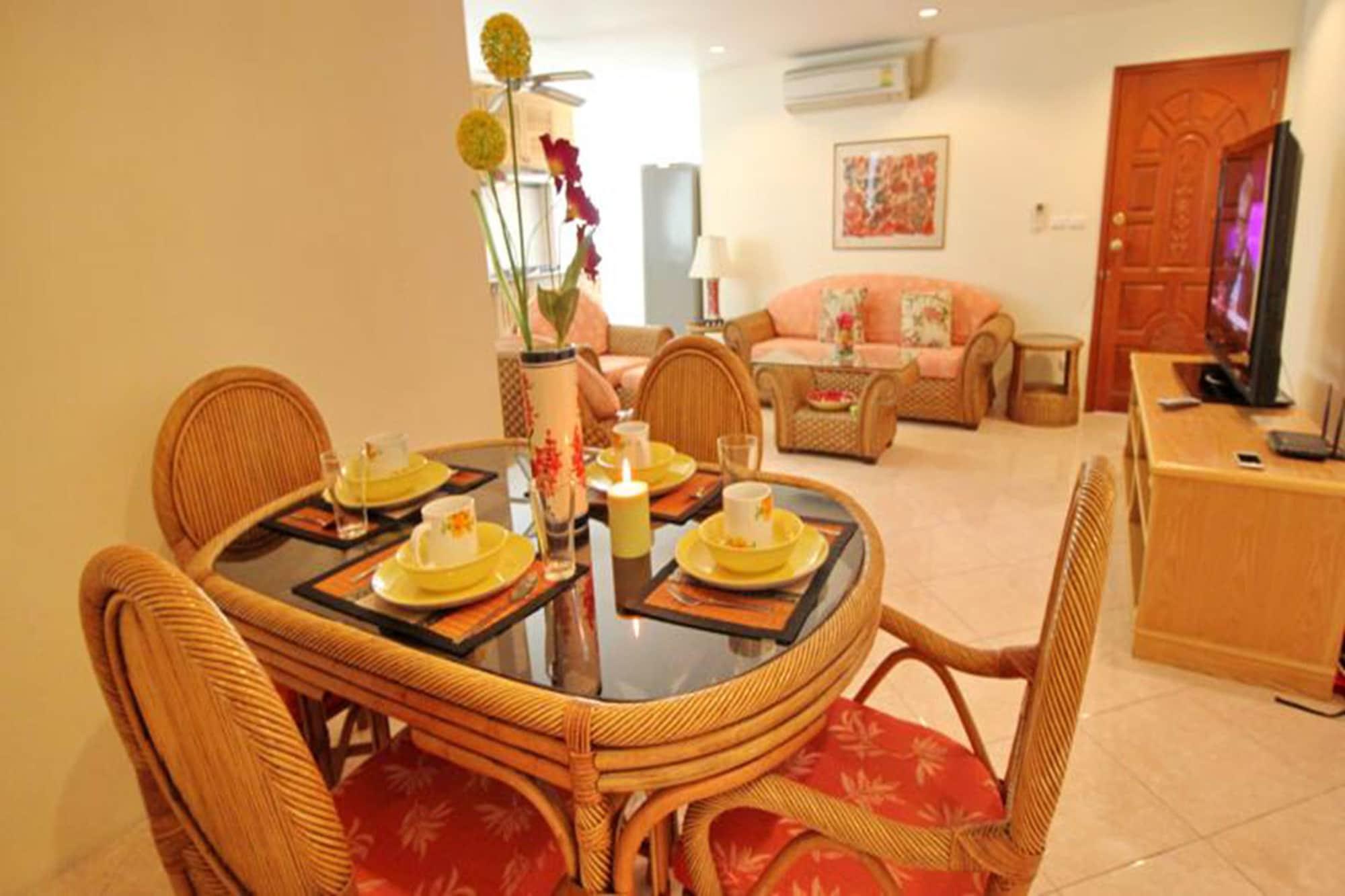 Butterfly Garden Boutique Residence By Luxury View Ex Lg Apts And Villas, A Lifestyle Destination 1 To 3 Bedroom Units 110 To 190 Sqmtr, 2 Full Bathrooms, Rain Shower, Complete Kitchen, Free Fast Fiber Wifi, 55" Smart Tvs, 24-7 Staff, Spa Bath, Free Паттайя Экстерьер фото