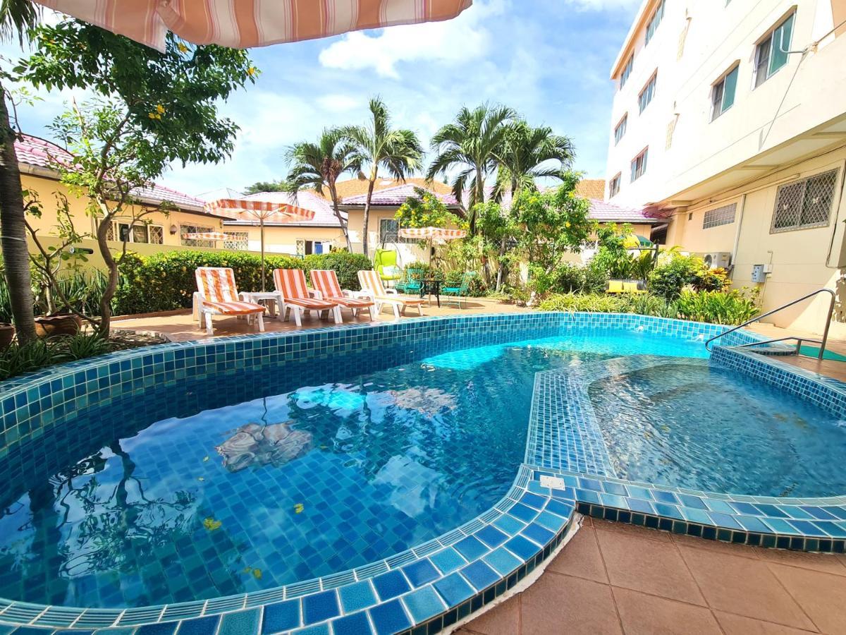 Butterfly Garden Boutique Residence By Luxury View Ex Lg Apts And Villas, A Lifestyle Destination 1 To 3 Bedroom Units 110 To 190 Sqmtr, 2 Full Bathrooms, Rain Shower, Complete Kitchen, Free Fast Fiber Wifi, 55" Smart Tvs, 24-7 Staff, Spa Bath, Free Паттайя Экстерьер фото