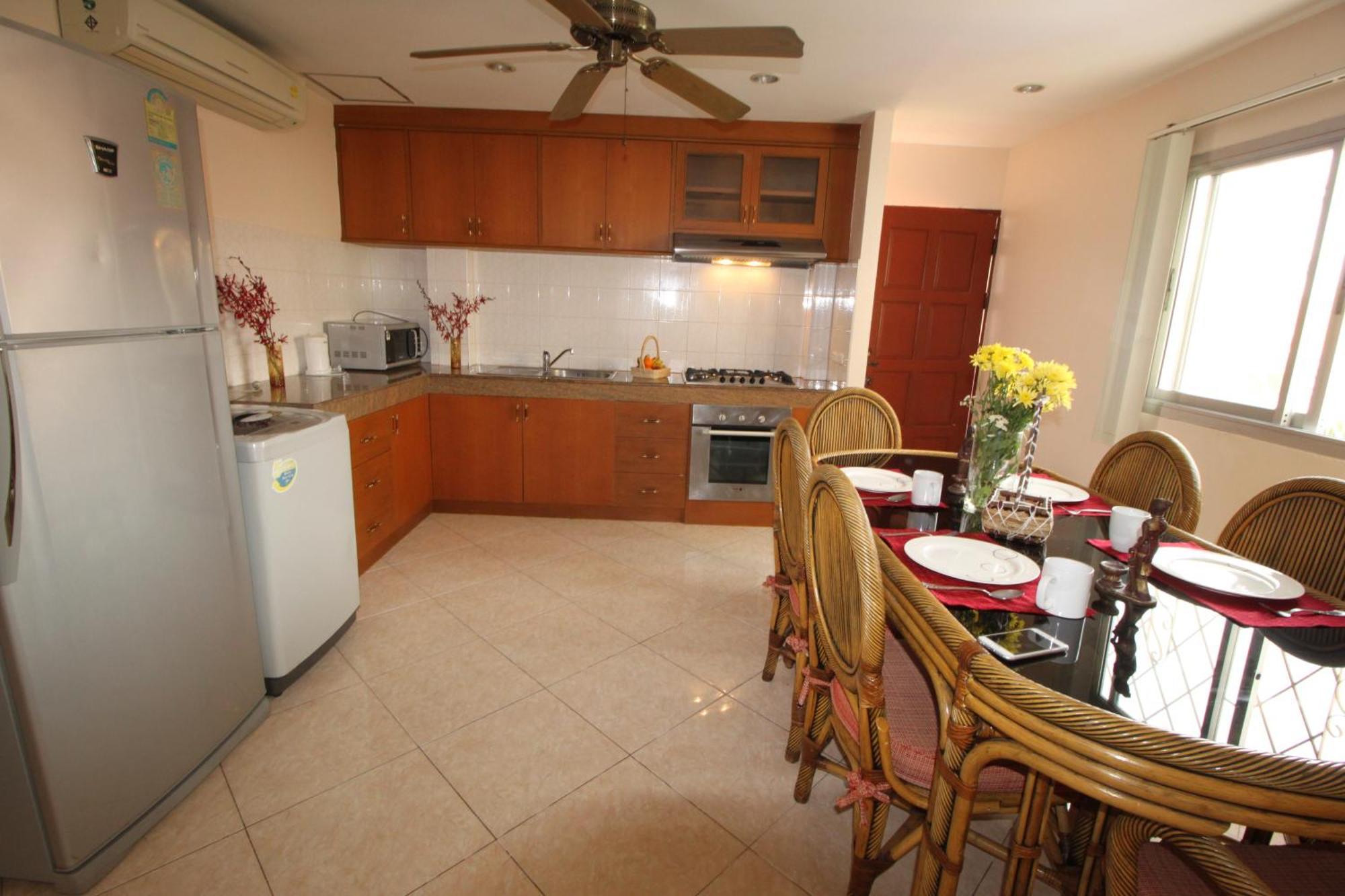 Butterfly Garden Boutique Residence By Luxury View Ex Lg Apts And Villas, A Lifestyle Destination 1 To 3 Bedroom Units 110 To 190 Sqmtr, 2 Full Bathrooms, Rain Shower, Complete Kitchen, Free Fast Fiber Wifi, 55" Smart Tvs, 24-7 Staff, Spa Bath, Free Паттайя Номер фото