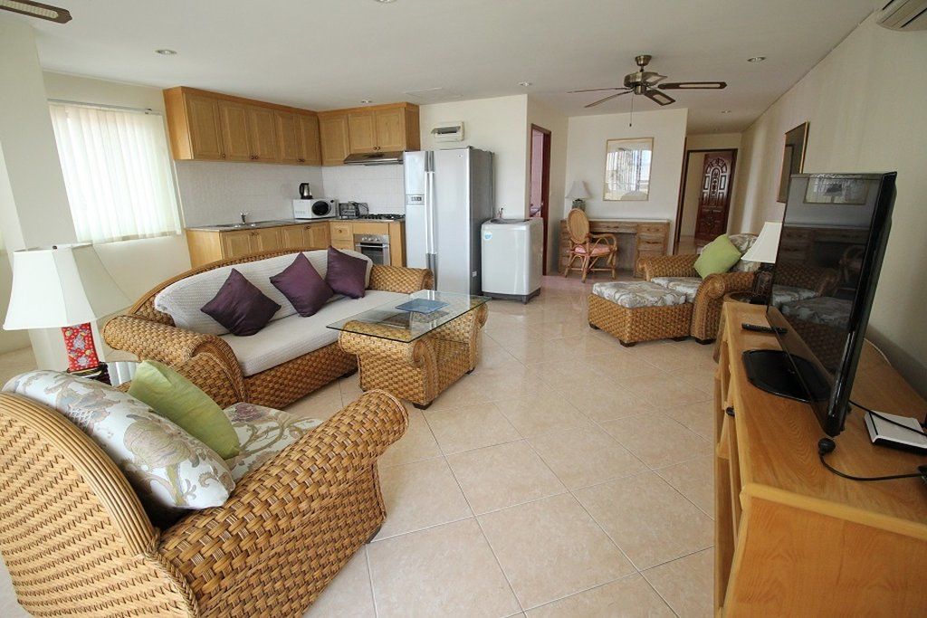 Butterfly Garden Boutique Residence By Luxury View Ex Lg Apts And Villas, A Lifestyle Destination 1 To 3 Bedroom Units 110 To 190 Sqmtr, 2 Full Bathrooms, Rain Shower, Complete Kitchen, Free Fast Fiber Wifi, 55" Smart Tvs, 24-7 Staff, Spa Bath, Free Паттайя Экстерьер фото