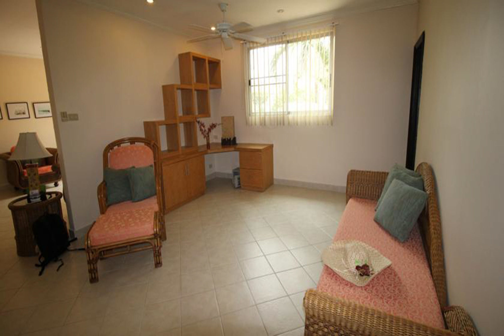 Butterfly Garden Boutique Residence By Luxury View Ex Lg Apts And Villas, A Lifestyle Destination 1 To 3 Bedroom Units 110 To 190 Sqmtr, 2 Full Bathrooms, Rain Shower, Complete Kitchen, Free Fast Fiber Wifi, 55" Smart Tvs, 24-7 Staff, Spa Bath, Free Паттайя Экстерьер фото
