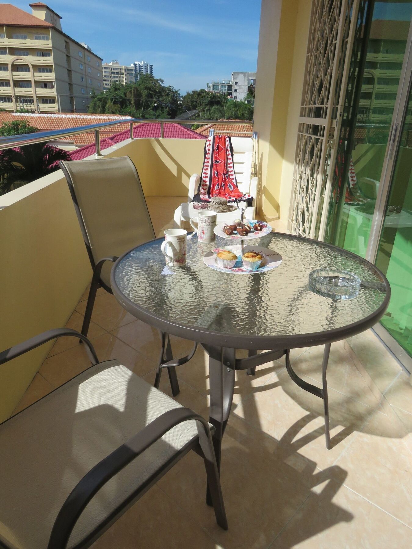 Butterfly Garden Boutique Residence By Luxury View Ex Lg Apts And Villas, A Lifestyle Destination 1 To 3 Bedroom Units 110 To 190 Sqmtr, 2 Full Bathrooms, Rain Shower, Complete Kitchen, Free Fast Fiber Wifi, 55" Smart Tvs, 24-7 Staff, Spa Bath, Free Паттайя Экстерьер фото