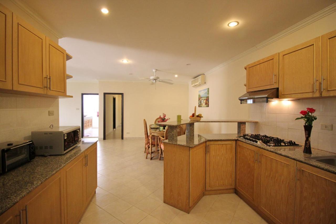 Butterfly Garden Boutique Residence By Luxury View Ex Lg Apts And Villas, A Lifestyle Destination 1 To 3 Bedroom Units 110 To 190 Sqmtr, 2 Full Bathrooms, Rain Shower, Complete Kitchen, Free Fast Fiber Wifi, 55" Smart Tvs, 24-7 Staff, Spa Bath, Free Паттайя Экстерьер фото